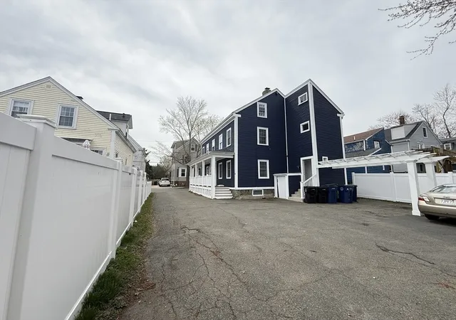 Homes for sale in Salem, MA | 11 Barton St, Salem, MA 01970 | MLS# 73549072