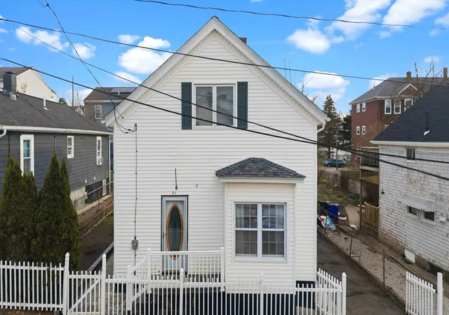 2nd image of 31 Sachem St, Fall River, MA 02724 | MLS# 73560997