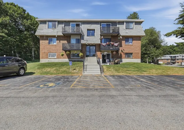 Homes for sale in Rutland, MA | 176 Maple Avenue #5-6, Rutland, MA 01543 | MLS# 73538472
