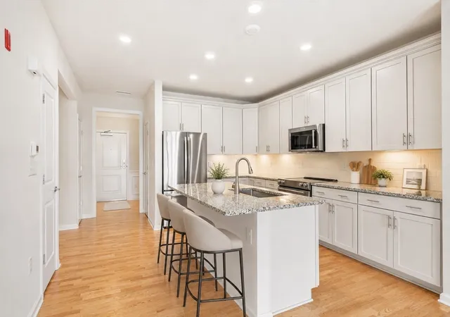 1st image of 250 Martins Landing #409, North Reading, MA 01864 | MLS# 73541089