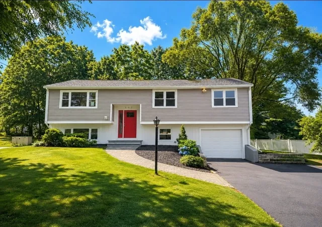 Homes for sale in Stoughton, MA | 193 Charles Circle, Stoughton, MA 02072 | MLS# 73545607
