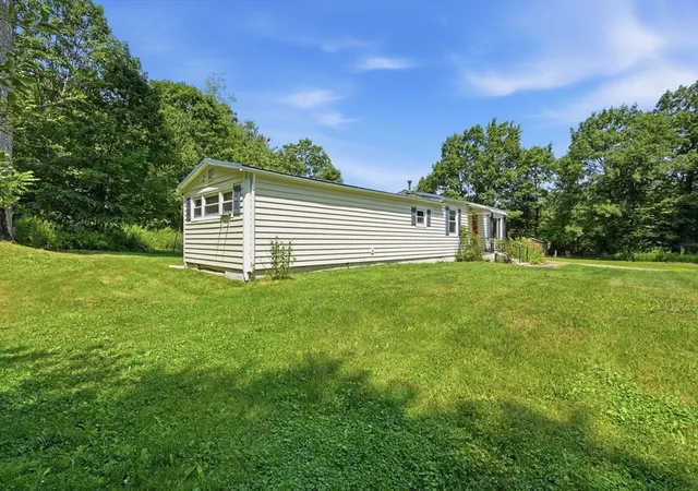 Photo 4 of Single family home for sale at 78 Searle Rd, Huntington, MA 01050 | MLS# 73552162 | Listing updated on 2026-10-01