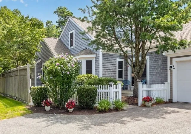 1st image of 96 Bradstreete Crossing #96, Plymouth, MA 02360 | MLS# 73561744