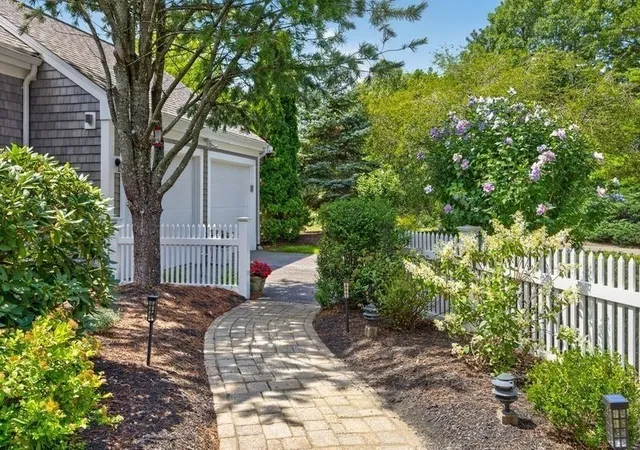 Photo 3 of Sale Pending at 96 Bradstreete Xing #96, Plymouth, MA 02360 | MLS# 73561744 | Listing updated on 2026-09-16