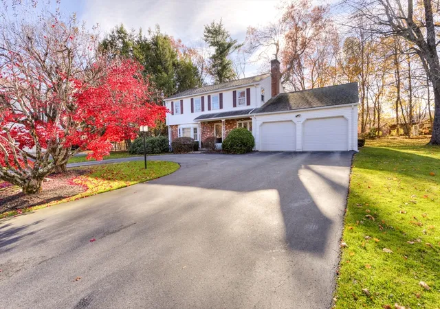 1st image of 7 Dubiel Dr, Worcester, MA 01609 | MLS# 73455937