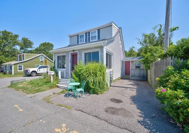 2nd image of 24 Ripley St, Somerset, MA 02725 | MLS# 73551438