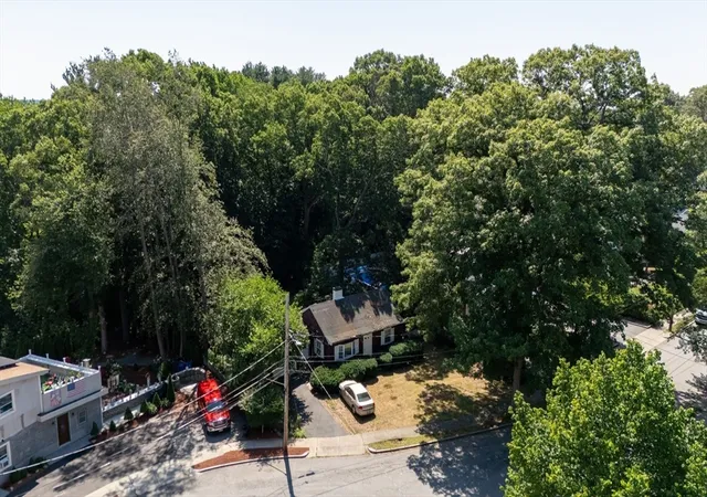 5th image of 35 Coolidge, Wakefield, MA 01880 | MLS# 73553401