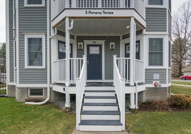 Homes for sale in Northampton, MA | 5 Pomeroy Terrace #3, Northampton, MA 01060 | MLS# 73543272