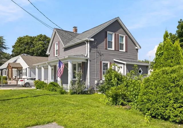 2nd image of 204 Lowell Street, New Bedford, MA 02745 | MLS# 73561578