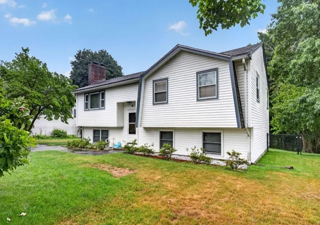 1st image of 1578 Varnum, Lowell, MA 01854 | MLS# 73548969