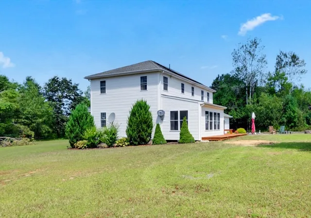 Homes for sale in North Brookfield, MA | 7 Kittredge Rd, North Brookfield, MA 01535 | MLS# 73503414