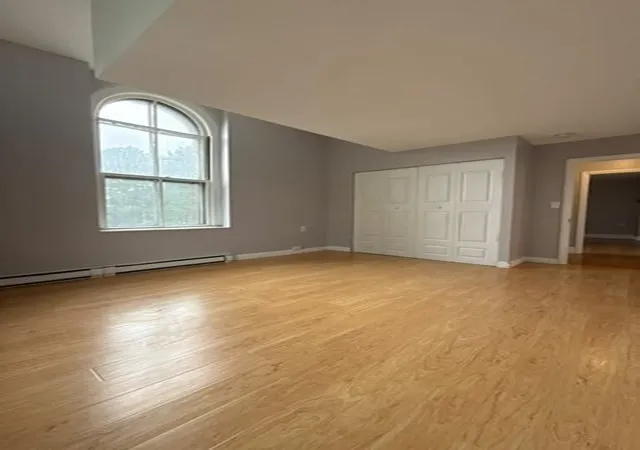 3rd image of 100 Captains Row, Chelsea, MA 02150
