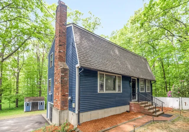 Photo 1 of Single family home for sale at 9 Colonial Rd, Sutton, MA 01590 | MLS# 73555832 | Listing updated on 2026-09-18