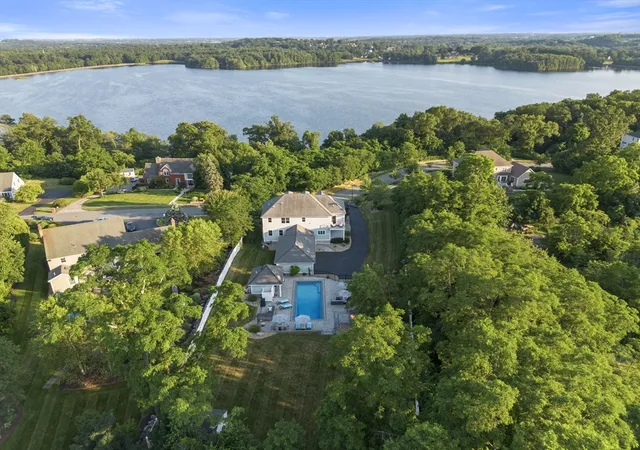 Photo 3 of Single family home for sale at 7 Bridle Spur Ln, Danvers, MA 01923 | MLS# 73554481 | Listing updated on 2026-07-27