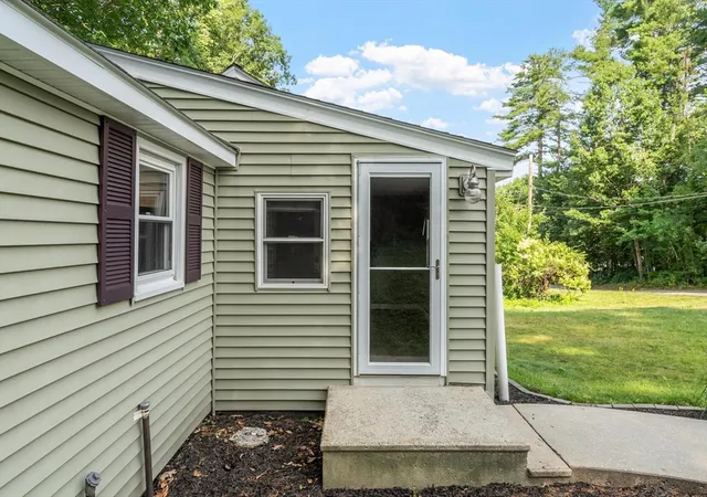 Photo 3 of Sale Pending at 6 Winters Dr, Westminster, MA 01473 | MLS# 73552962 | Listing updated on 2026-08-26