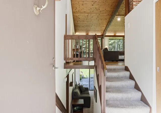 3rd image of 80 Evergreen Lane, Carlisle, MA 01741 | MLS# 73546503
