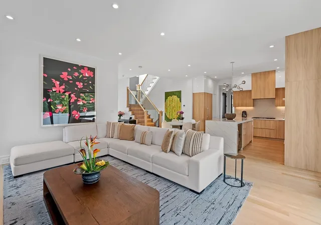 2nd image of 9 Whittlesley Road, Newton, MA 02459 | MLS# 73502341