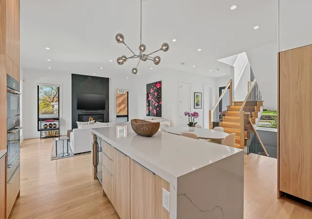 4th image of 9 Whittlesley Road, Newton, MA 02459 | MLS# 73502341