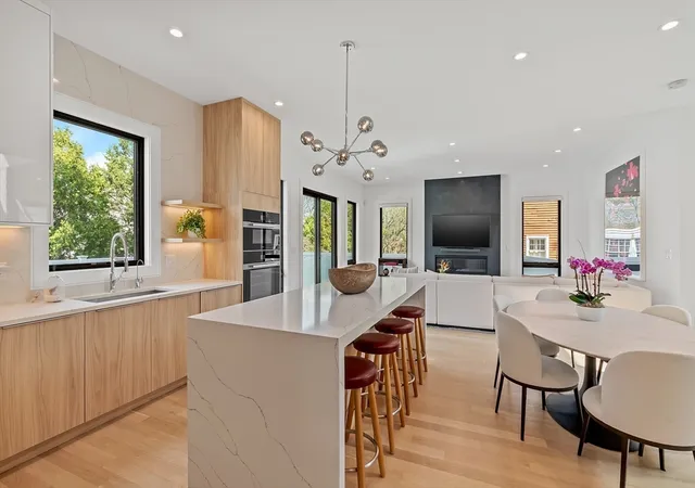 5th image of 9 Whittlesley Road, Newton, MA 02459 | MLS# 73502341