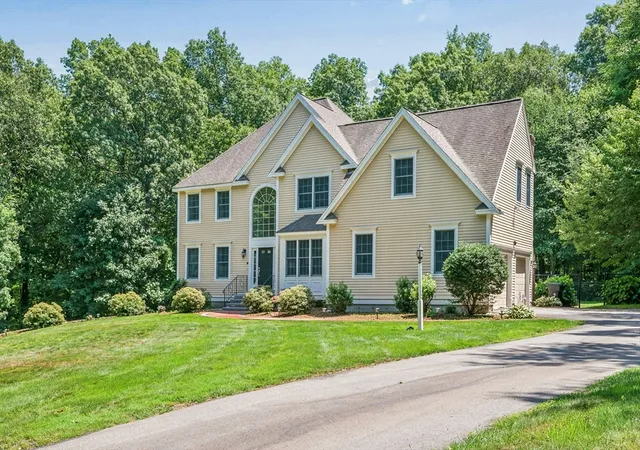 Photo 3 of Single family home for sale at 10 Burnett Rd, Southborough, MA 01772 | MLS# 73553335 | Listing updated on 2026-09-26