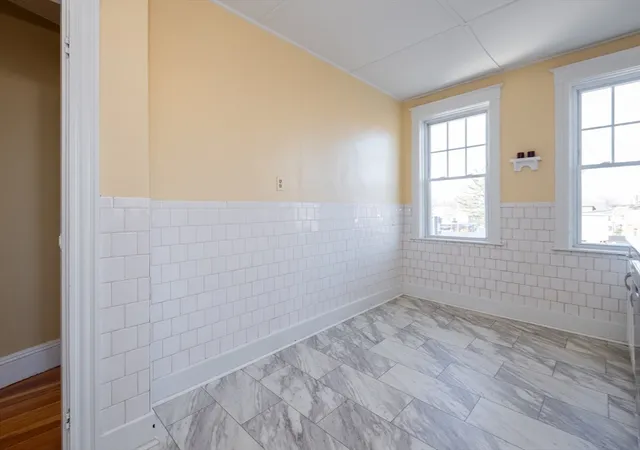 image of 434 Essex St, Salem, MA 01970