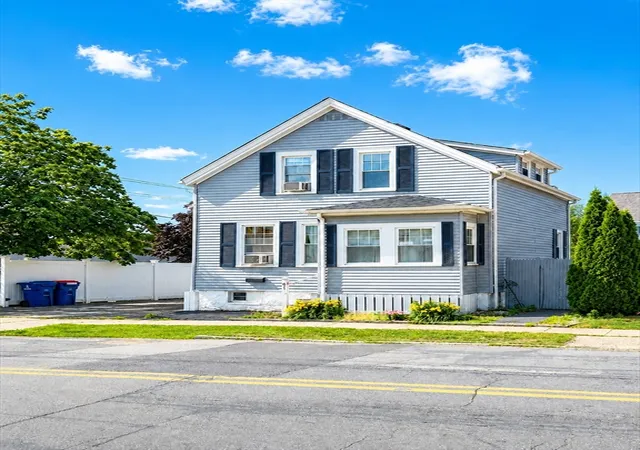 Homes for sale in New Bedford, MA | 61 Church Street, New Bedford, MA 02746 | MLS# 73543178
