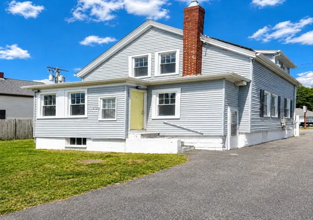 Homes for sale in New Bedford, MA | 61 Church Street, New Bedford, MA 02746 | MLS# 73543178