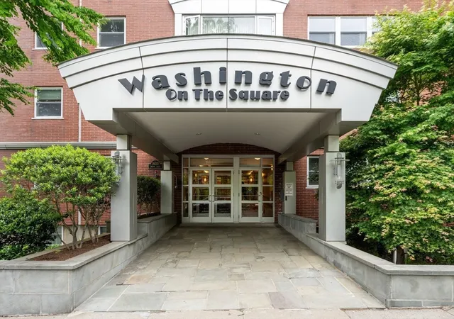 1st image of 1600 Beacon St #904, Brookline, MA 02446 | MLS# 73557405
