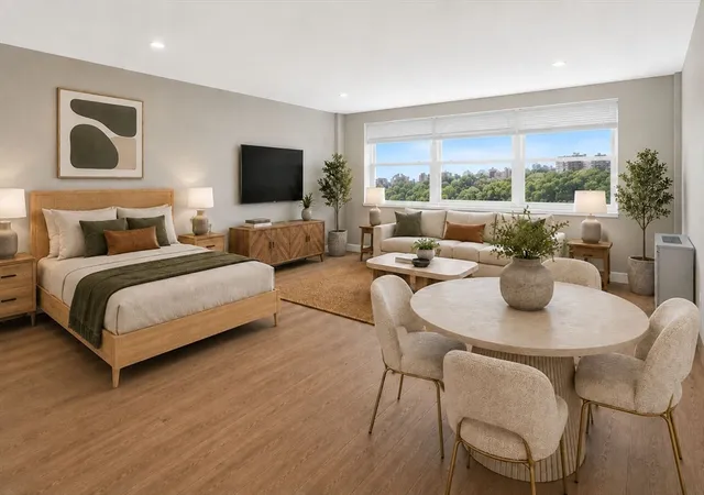 2nd image of 1600 Beacon St #904, Brookline, MA 02446 | MLS# 73557405