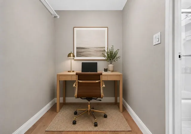 5th image of 1600 Beacon St #904, Brookline, MA 02446 | MLS# 73557405