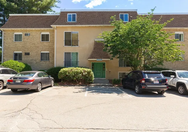 2nd image of 188 Swanson Rd #325, Boxborough, MA 01719 | MLS# 73567110