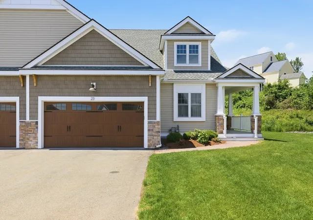 2nd image of 23 Fox Hill Lane #23, Dracut, MA 01826 | MLS# 73536668