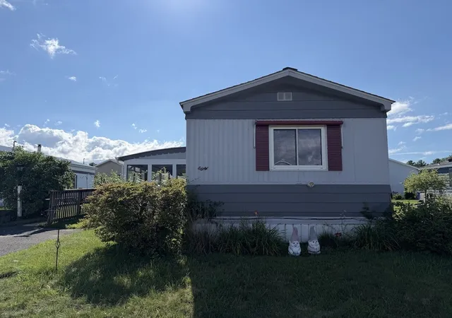 2nd image of 8 First Avenue, Westfield, MA 01085 | MLS# 73559530