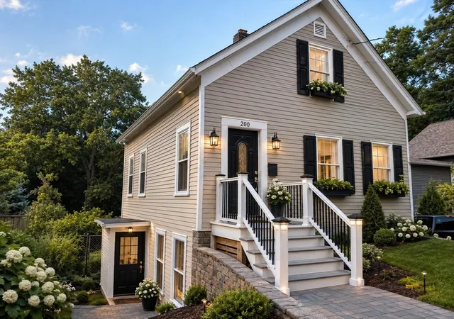 2nd image of 200 Pleasant, South Weymouth, MA 02190 | MLS# 73566052