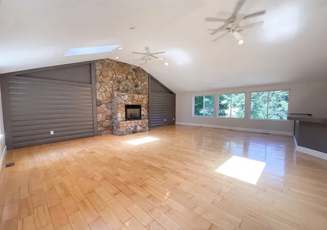 3rd image of 661 Main St #661, Millis, MA 02054 | MLS# 73559807