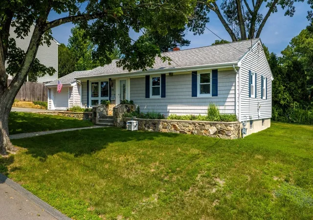 Photo 3 of Single family home for sale at 206 Lafayette St, Fall River, MA 02723 | MLS# 73561715 | Listing updated on 2026-10-08