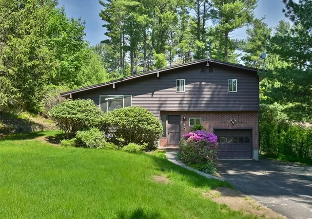 1st image of 50 Notre Dame Rd, Bedford, MA 01730 | MLS# 73526289