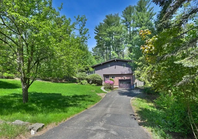 2nd image of 50 Notre Dame Rd, Bedford, MA 01730 | MLS# 73526289
