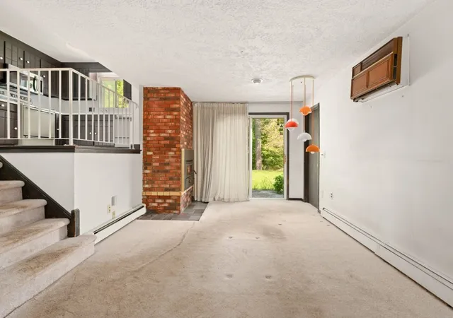 3rd image of 50 Notre Dame Rd, Bedford, MA 01730 | MLS# 73526289