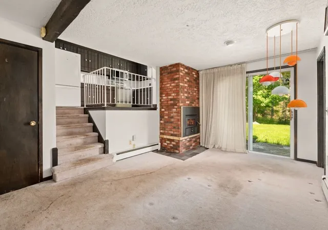 4th image of 50 Notre Dame Rd, Bedford, MA 01730 | MLS# 73526289