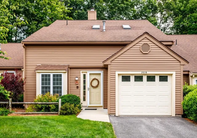 1st image of 212 Ridgefield Cir #212B, Clinton, MA 01510 | MLS# 73544203