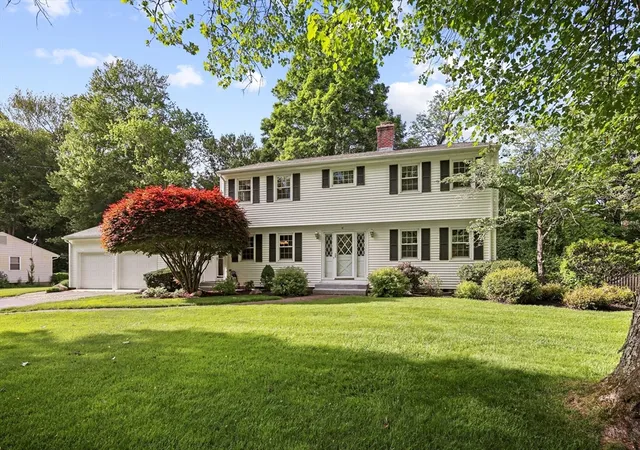 Homes for sale in Longmeadow, MA | 92 Morningside Dr, Longmeadow, MA 01106 | MLS# 73526849