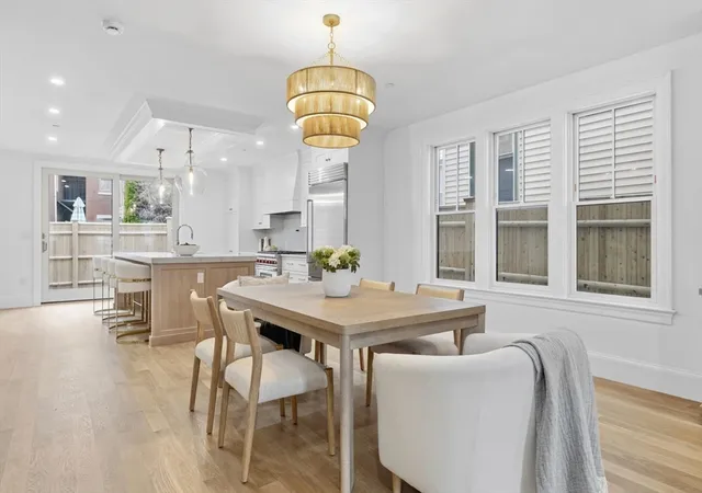 4th image of 14 Prospect St, Charlestown, MA 02129 | MLS# 73519421