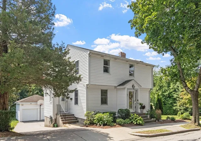 2nd image of 82 Pine Street, West Newton, MA 02465 | MLS# 73565575