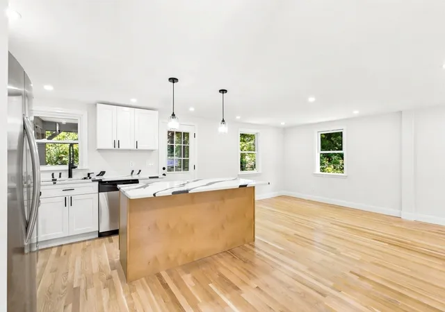 Homes for sale in Canton, MA | 29 Sumner St, Canton, MA 02021 | MLS# 73530697
