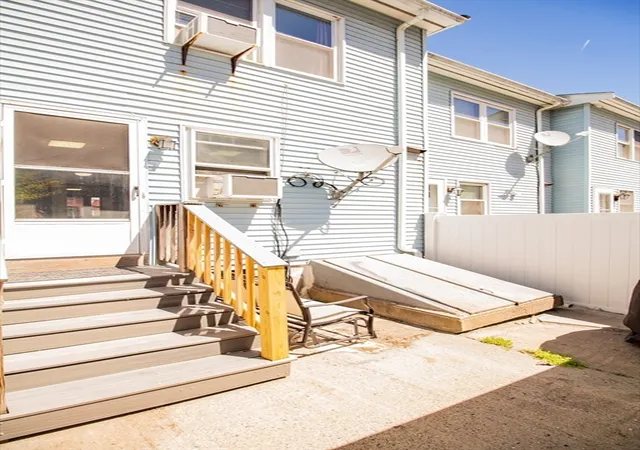 Homes for sale in Chelsea, MA | 250 Congress Ave, Chelsea, MA 02150 | Houzeo