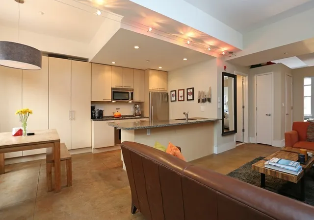Listing Photo 1 - Condo for sale in Gateway Terrace located at 35 Fay St, Boston, MA 02118 - Unit #202