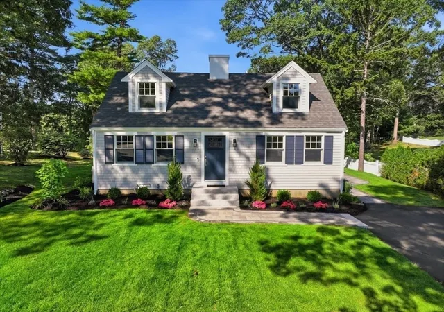 41st image of 36 Smith Rd, Hingham, MA 02043 | MLS# 73551434