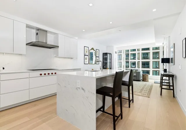 Homes for sale in Boston, MA | 150 Seaport Blvd #8A, Boston, MA 02210 | MLS# 73501807