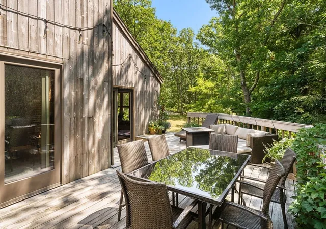 4th image of 99 Old Purchase Road, Edgartown, MA 02539 | MLS# 73531632